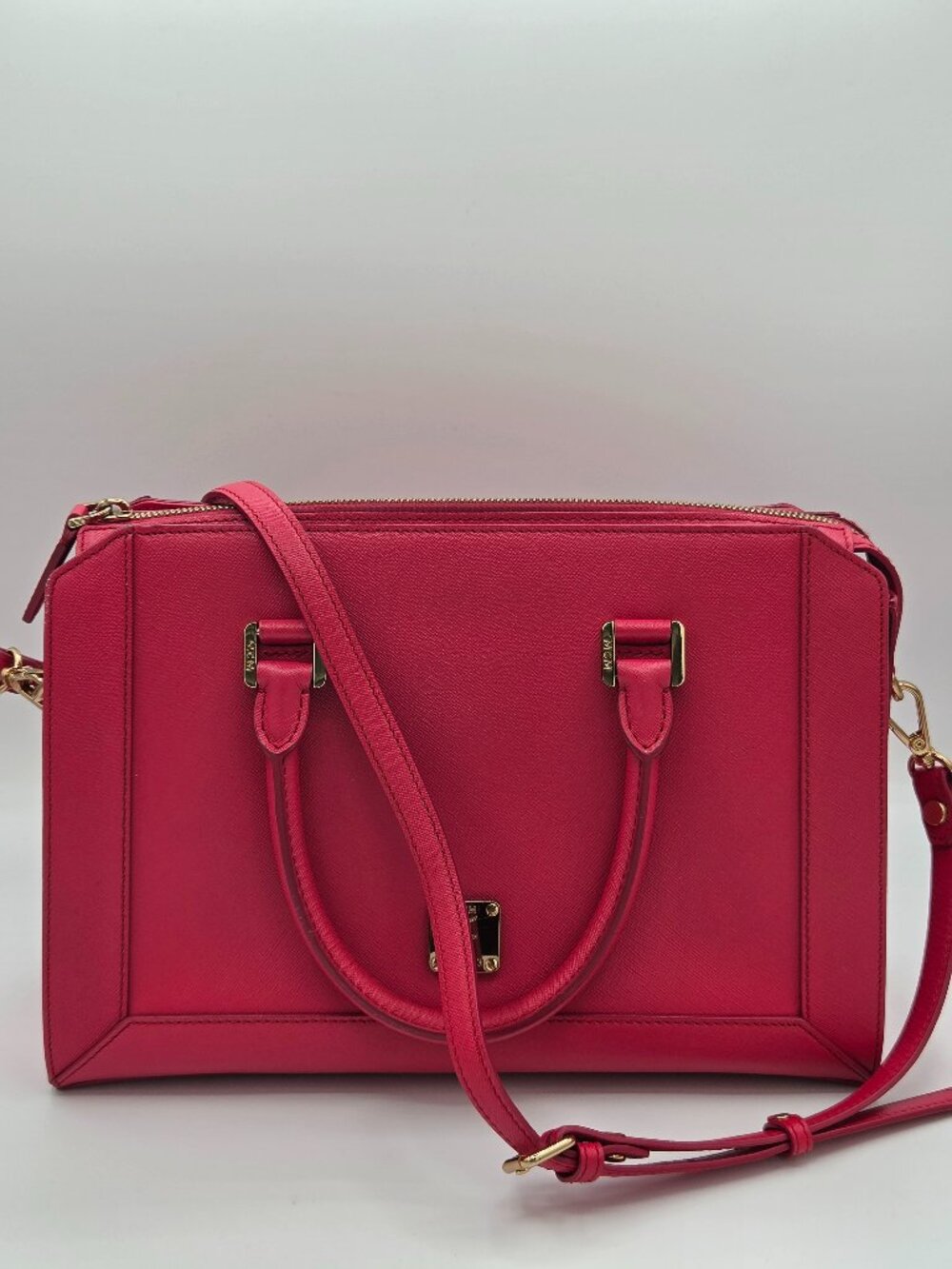 MCM Nuovo 2-Way Satchel | Fuchsia Leather | Gold Hardware